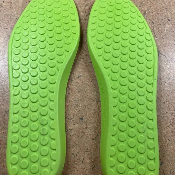 Rothys The High Top Hudson Cream White Womens White Blue Size 7.5 High Top Shoes - Picture 9 of 11